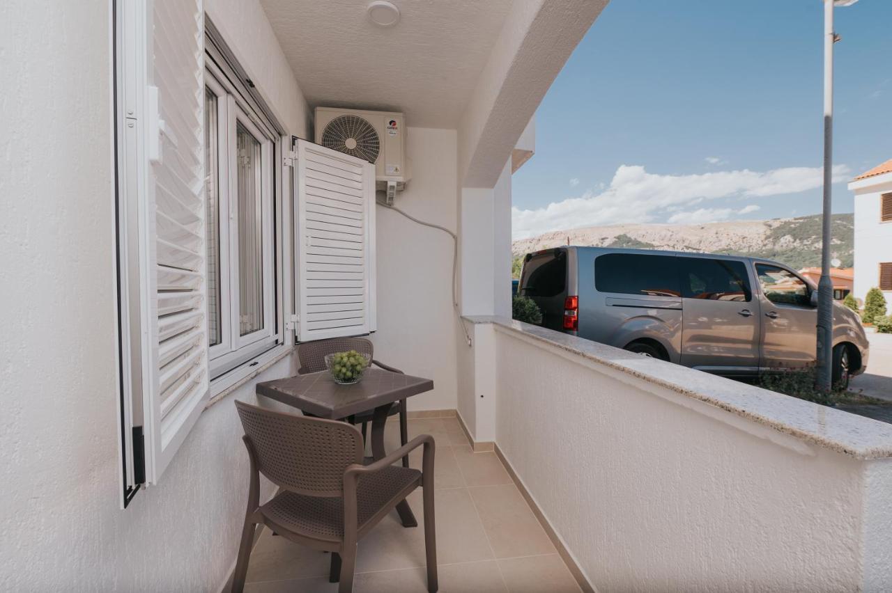Apartments Virgine Maria I บัชกา ภายนอก รูปภาพ