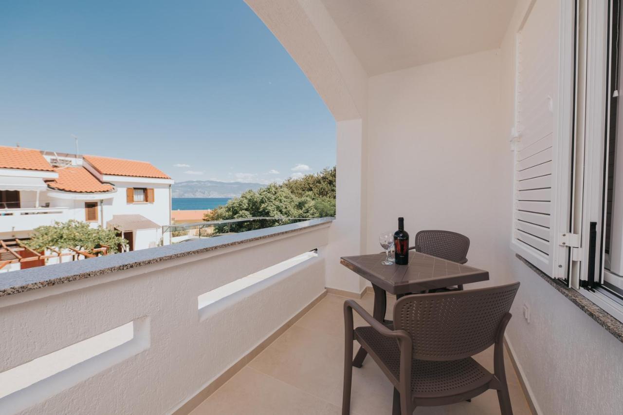 Apartments Virgine Maria I บัชกา ภายนอก รูปภาพ