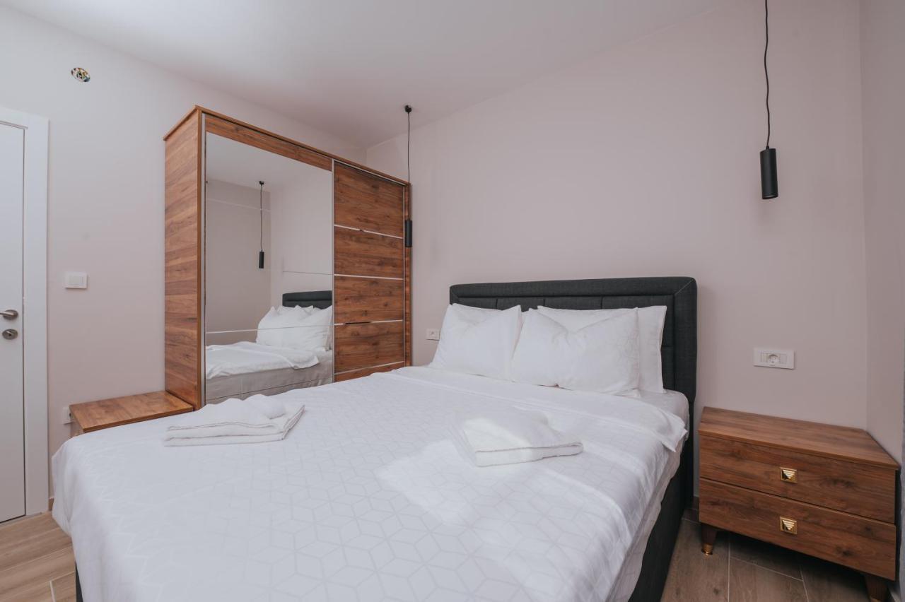 Apartments Virgine Maria I บัชกา ภายนอก รูปภาพ
