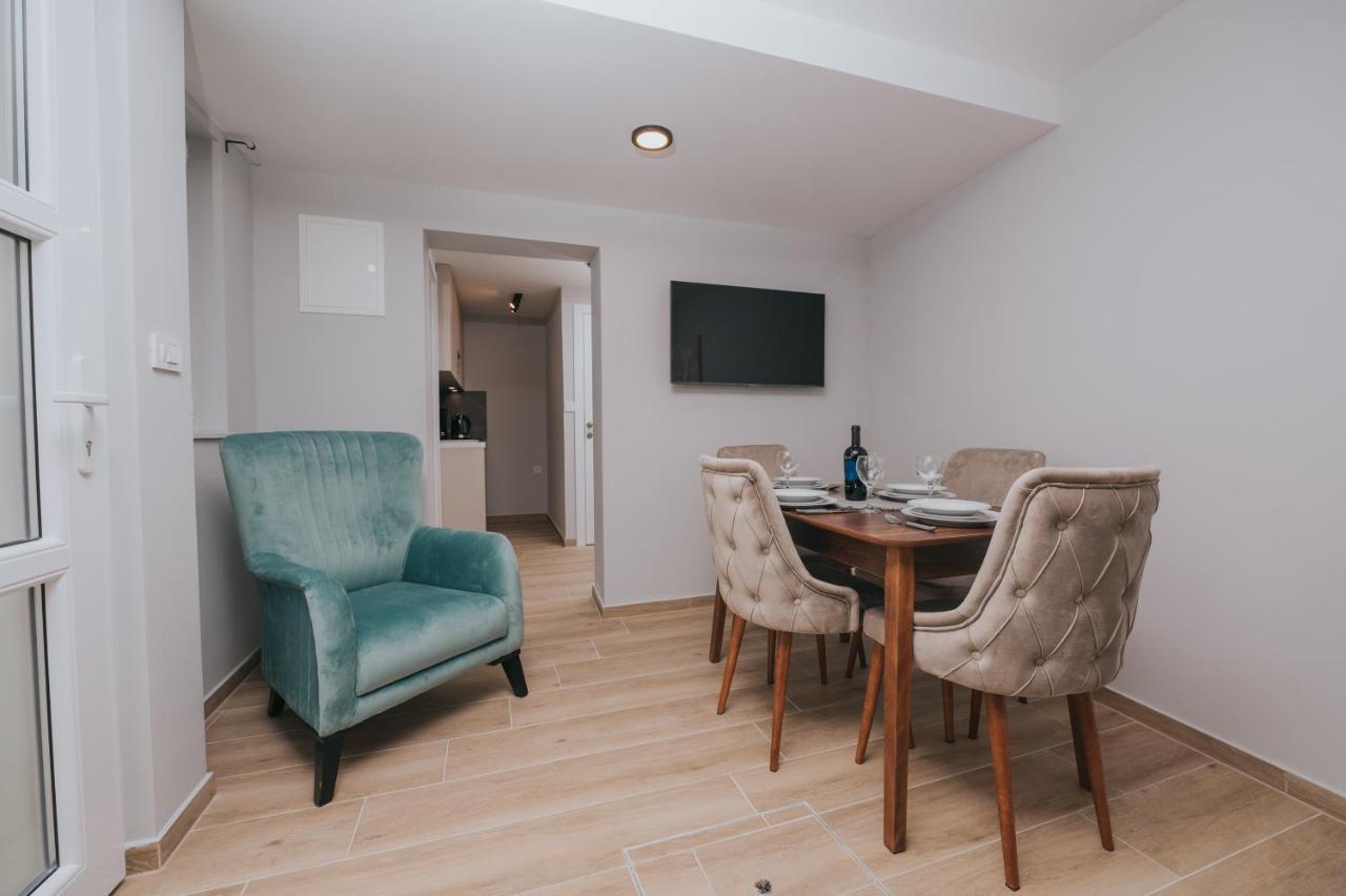 Apartments Virgine Maria I บัชกา ภายนอก รูปภาพ